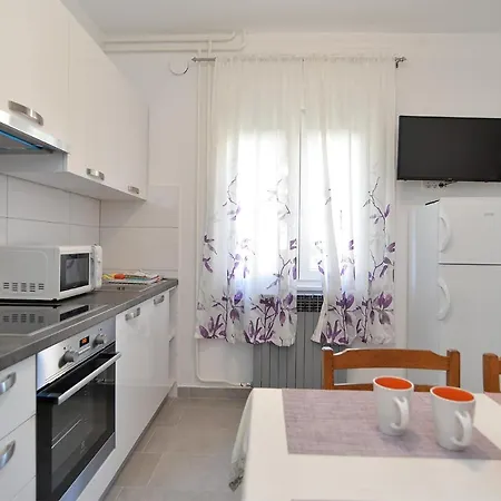 Nedo 2047 Apartment *