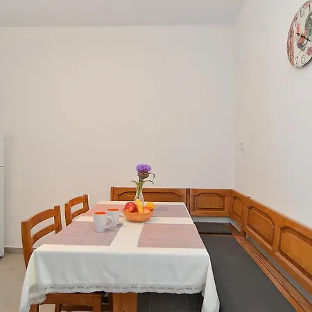 Nedo 2047 Apartment