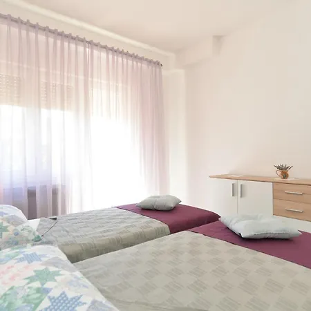 Nedo 2047 Apartment *